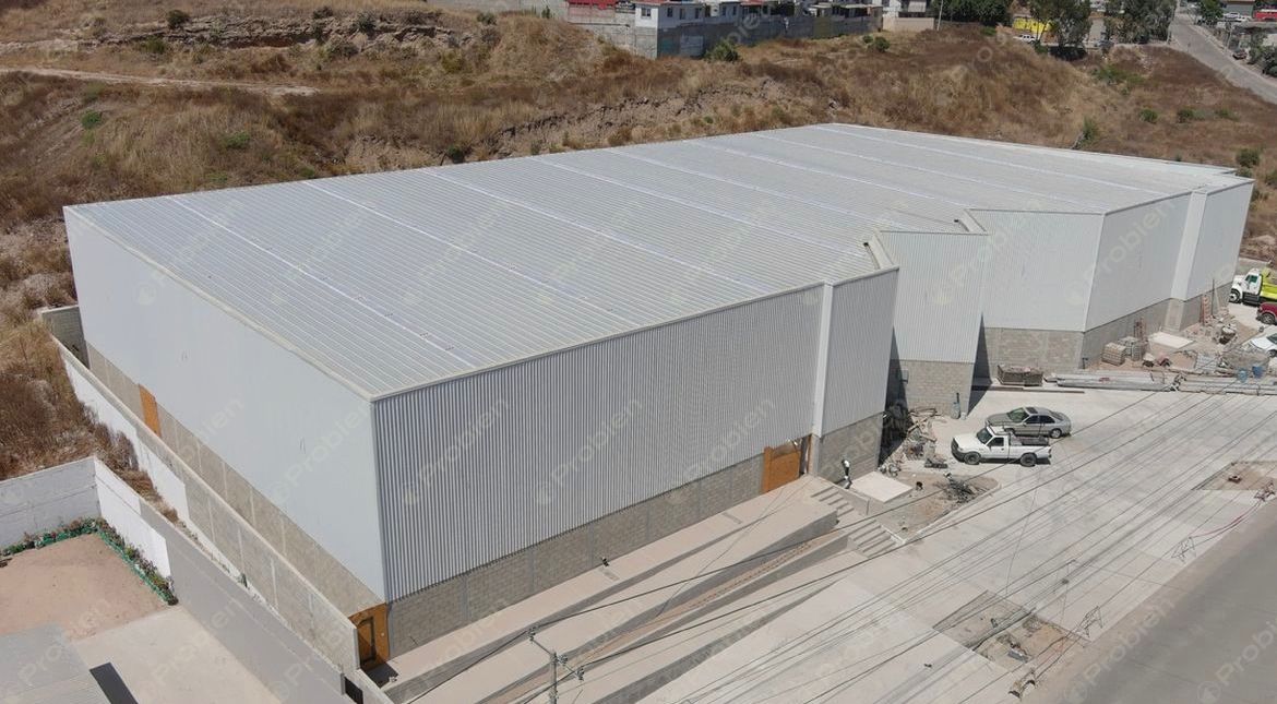 Nave industrial en Renta con conectividad hacia Libramiento Sur